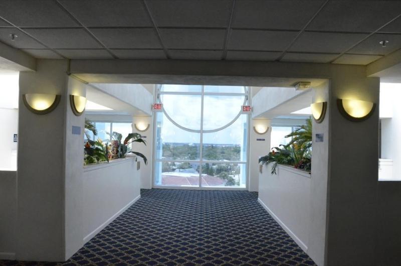 Coconut Palms Beach Resort 뉴스머나비치 외부 사진